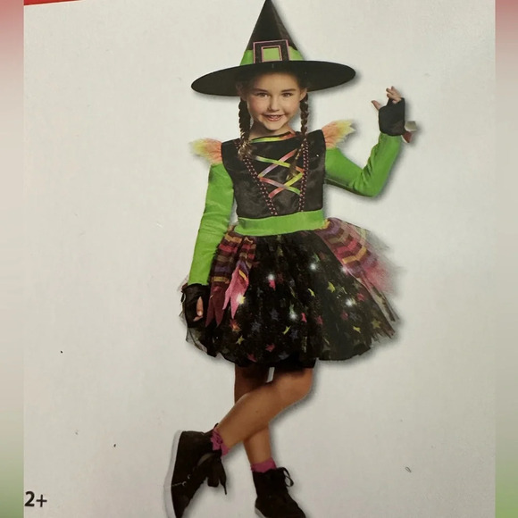 Girl’s Toddler 2T Plus Witch Costume BNWT - Picture 5 of 5